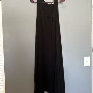 Sleeveless Black Midi Dress with V-Neck